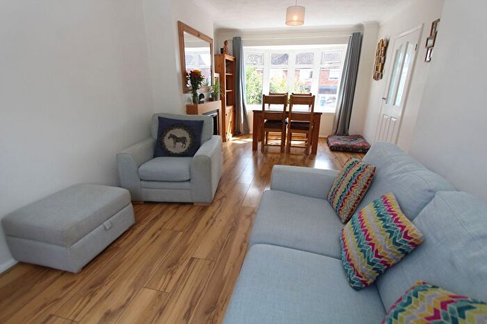 3 Bedroom Semi-Detached House For Sale In Wychbury Road, Brierley Hill, DY5
