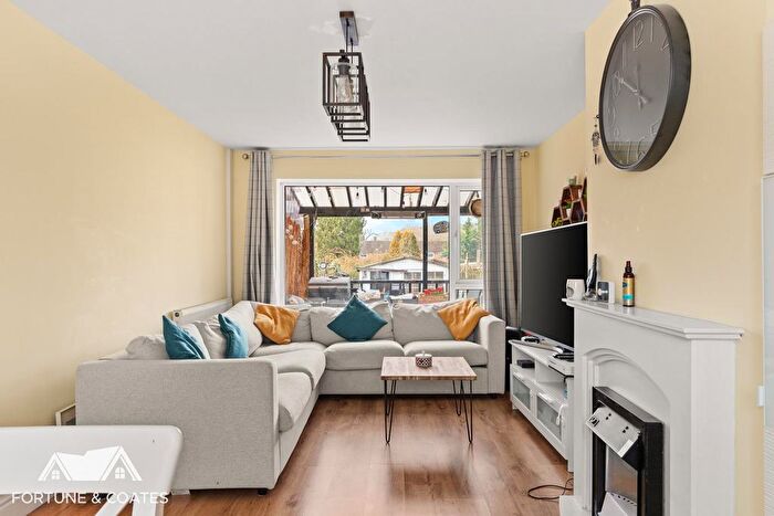 3 Bedroom Terraced House For Sale In Nicholls Field, Harlow, CM18
