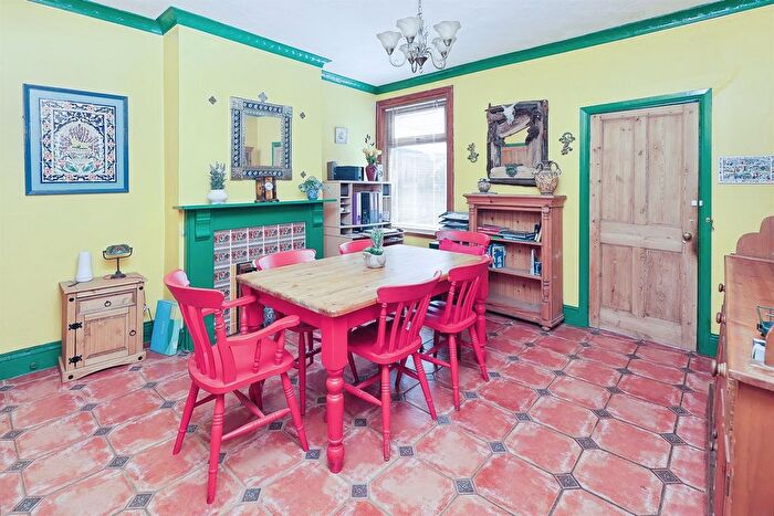 3 Bedroom Terraced House For Sale In Moor Street, Coventry, CV5
