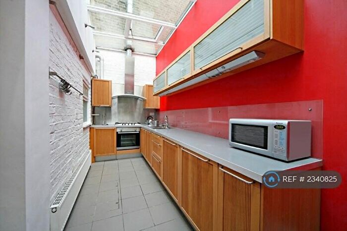 2 Bedroom Terraced House To Rent In Strath Terrace, London, SW11