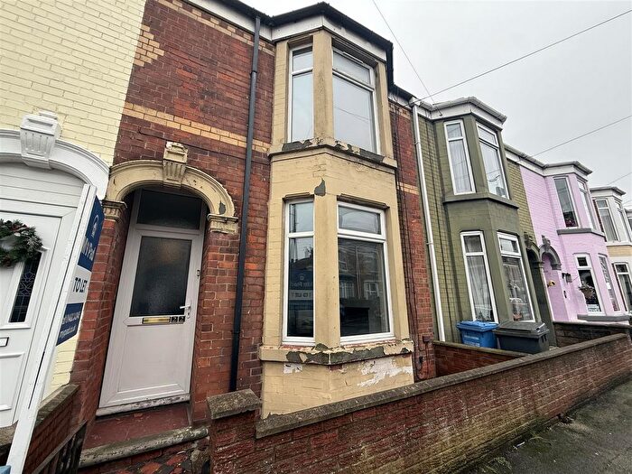 3 Bedroom Terraced House To Rent In Ceylon Street, Hull, HU9