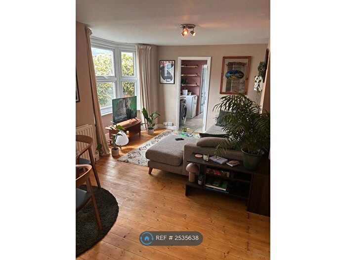 2 Bedroom Flat To Rent In Ennersdale Road, London, SE13