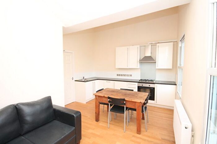 1 Bedroom Flat To Rent In York Way, London, N7