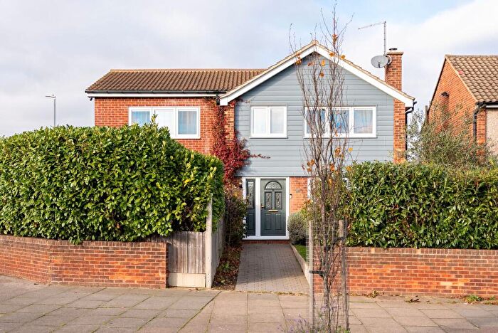 5 Bedroom Detached House For Sale In Borden Lane, Sittingbourne, ME10