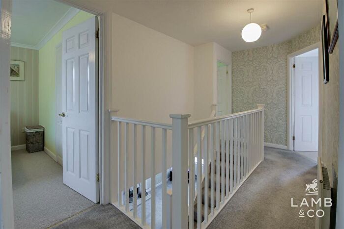4 Bedroom Detached House For Sale In Oxborrow Close, Kirby Cross, Frinton-On-Sea, CO13