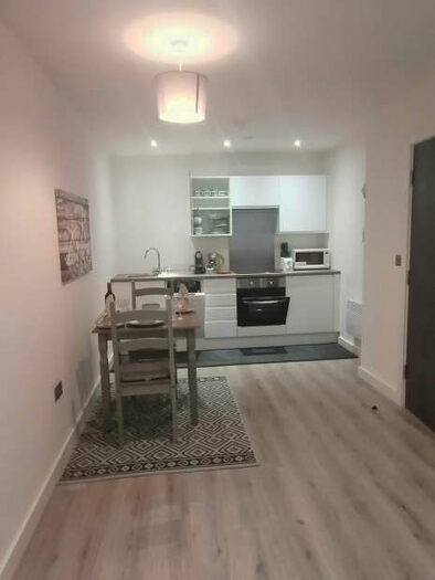 1 Bedroom Apartment To Rent In Conditioning House, Cape Street, Bradford, BD1