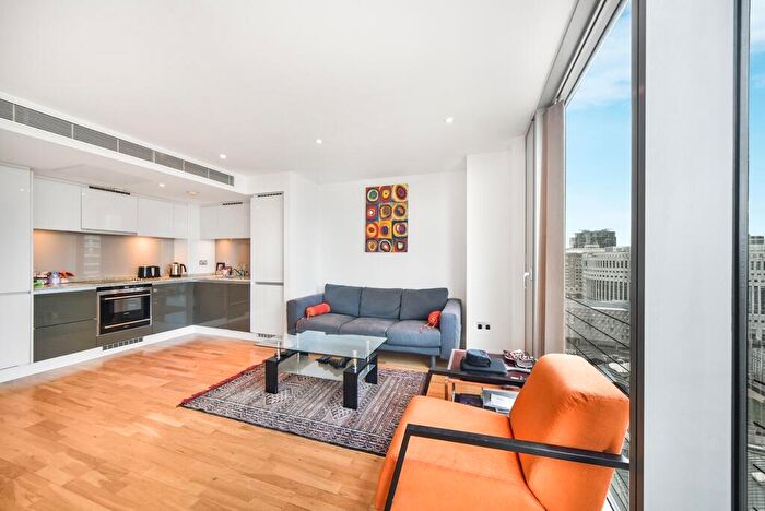 1 Bedroom Flat To Rent In Landmark East, Marsh Wall, E14