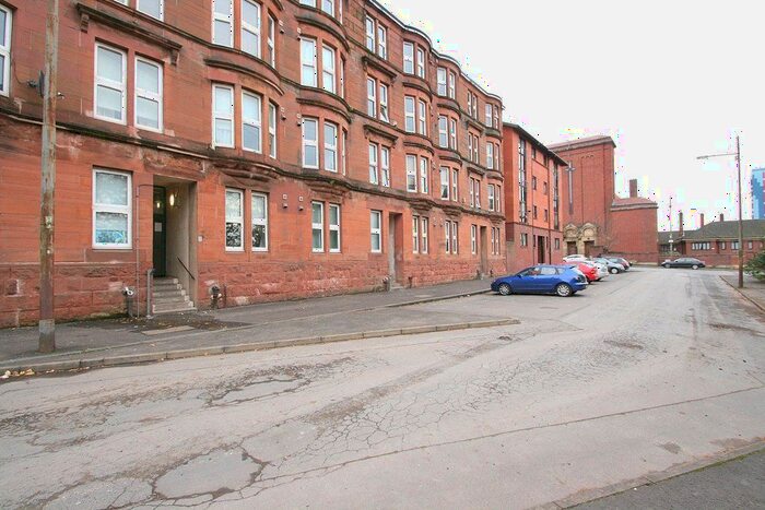2 Bedroom Flat To Rent In Ancroft Street, Glasgow, G20