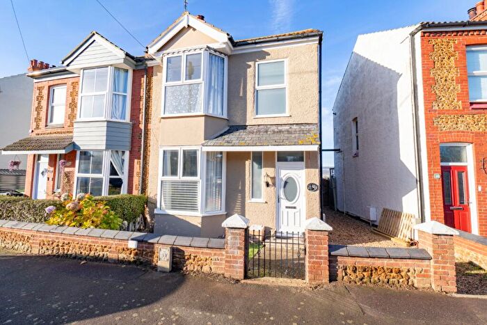 3 Bedroom Semi Detached House For Sale In Seagate Road, Hunstanton, PE36