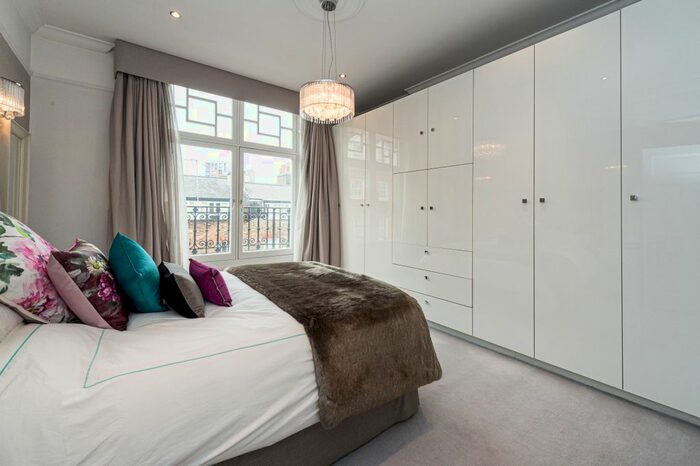 3 Bedroom Flat To Rent In Bryanston Mansions, Marylebone, W1H