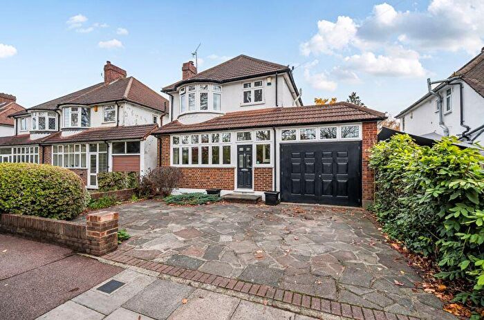 3 Bedroom Detached House For Sale In Avery Hill Road, New Eltham, SE9