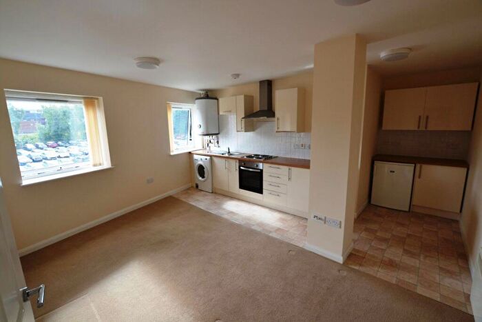 1 Bedroom Apartment To Rent In Luton, Bedfordshire, LU1