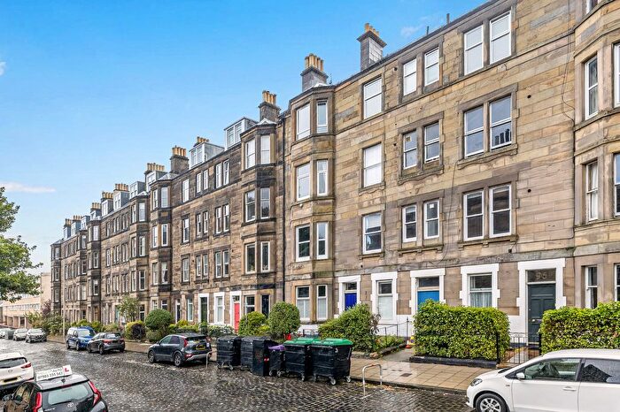 1 Bedroom Flat For Sale In / East Claremont Street, Edinburgh, EH7