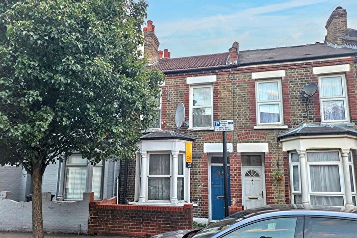 2 Bedroom Terraced House For Sale In Leonard Street, London, E16