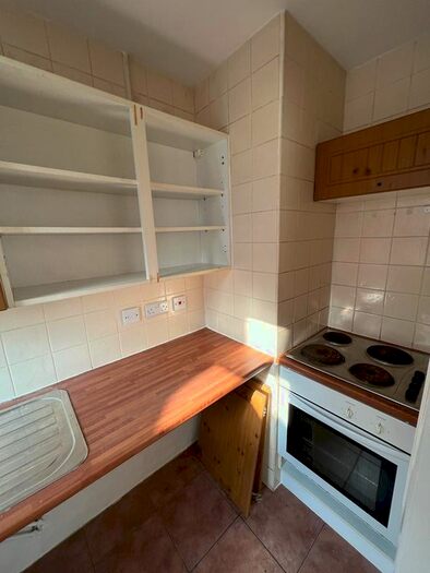 1 Bedroom Flat To Rent In Dee Lane, West Kirby, CH48