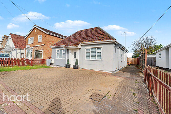 3 Bedroom Detached Bungalow For Sale In Holland Road, Clacton-On-Sea, CO16