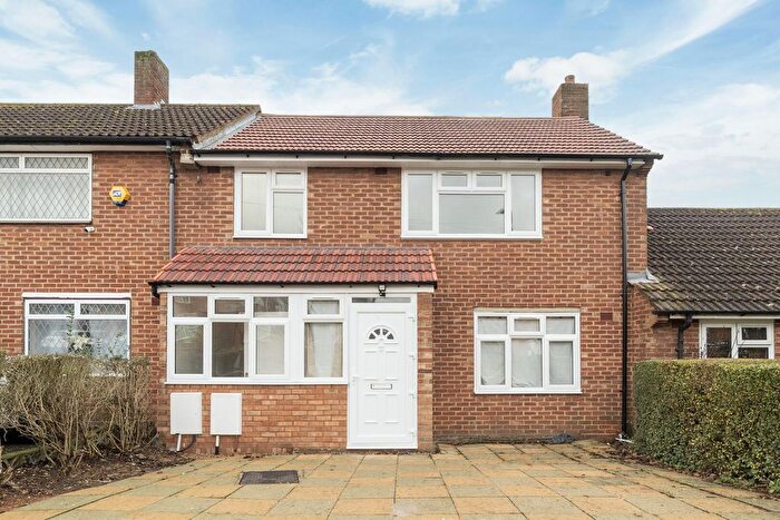 4 Bedroom Terraced House For Sale In Vanbrough Crescent, Northolt, UB5