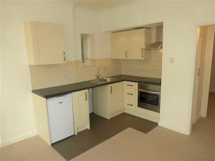 1 Bedroom Apartment To Rent In Canada Grove, Bognor Regis, PO21