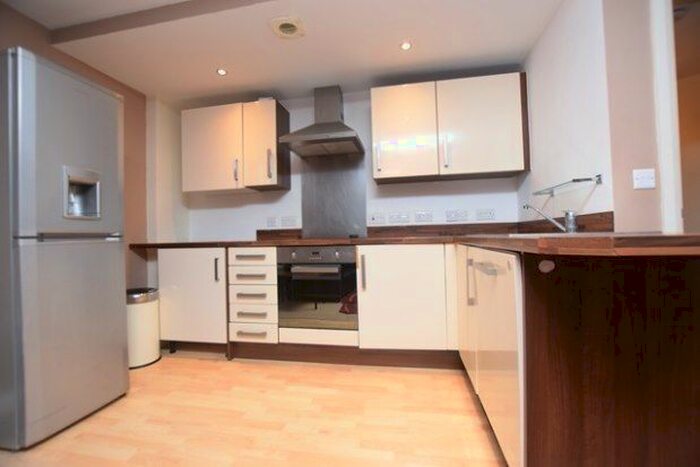 2 Bedroom Flat To Rent In Cross Bedford Street, Sheffield, S6