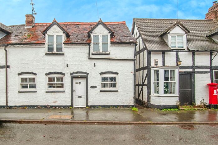 2 Bedroom Semi Detached House For Sale In The Village, Clifton Upon Teme, Worcester, WR6