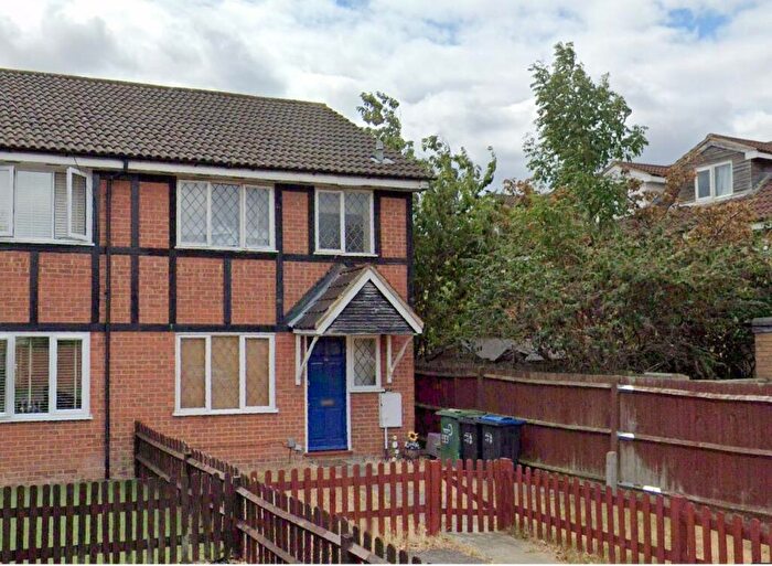 3 Bedroom End Of Terrace House To Rent In Wilson Avenue, Mitcham, CR4