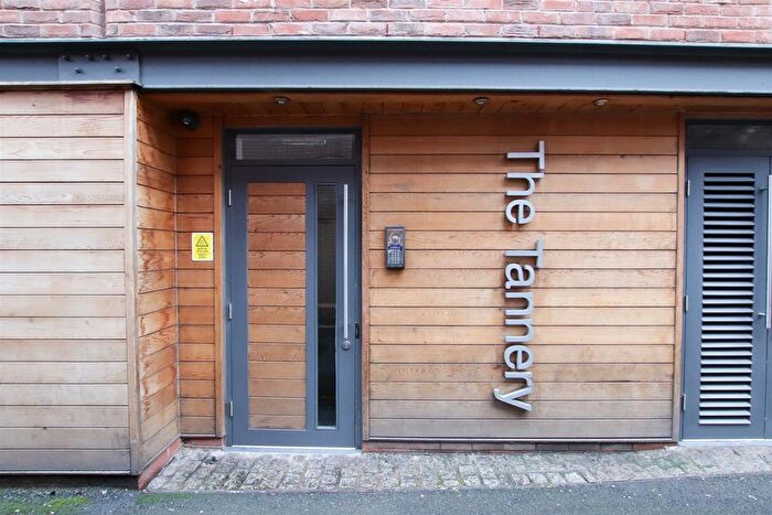 1 Bedroom Flat For Sale In Back Grafton Street, Altrincham, WA14
