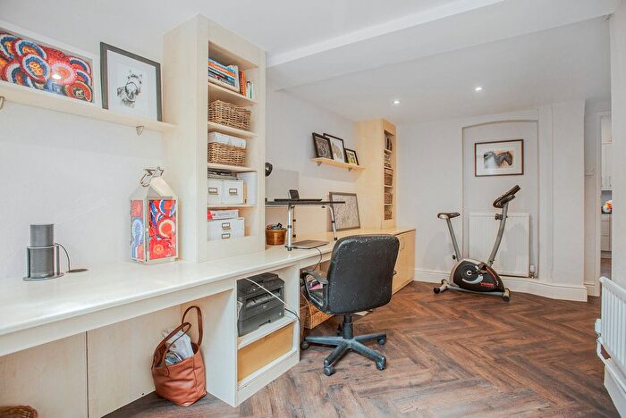 5 Bedroom Detached House For Sale In Hale, Milnthorpe, LA7