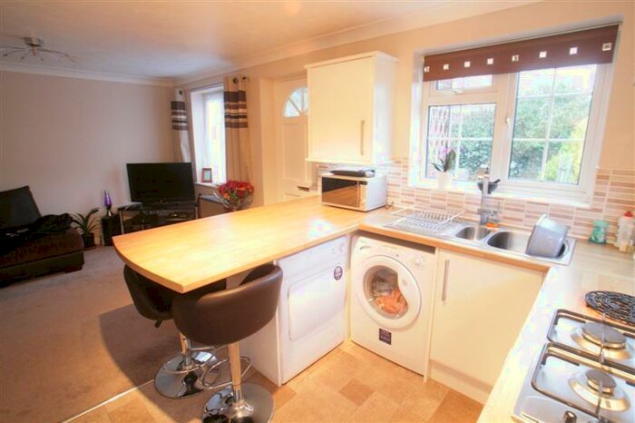 1 Bedroom House To Rent In Langney, Eastbourne, BN23