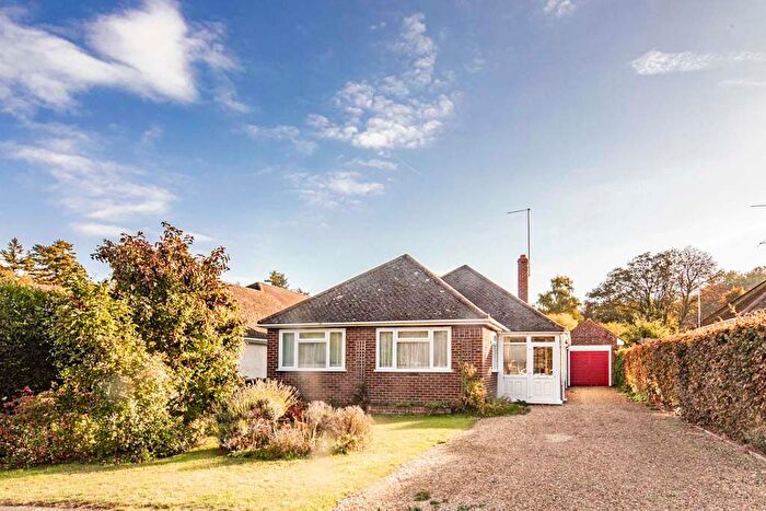 3 Bedroom Detached House For Sale In Lamerton, Goring On Thames, RG8