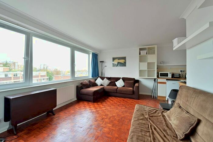 Studio To Rent In Kersfield Road, Putney, London, SW15