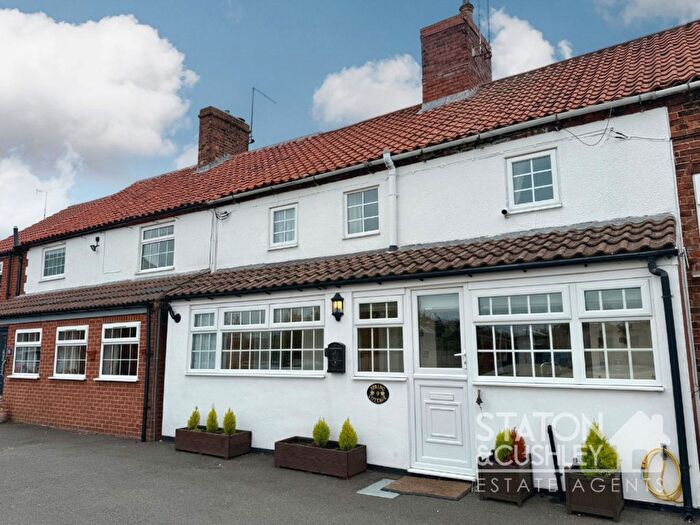 2 Bedroom Cottage For Sale In Portland Row, Edwinstowe, NG21