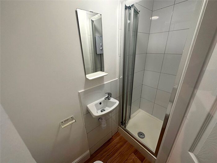4 Bedroom Detached House To Rent In Maple Street, Middlesbrough, Cleveland, TS1