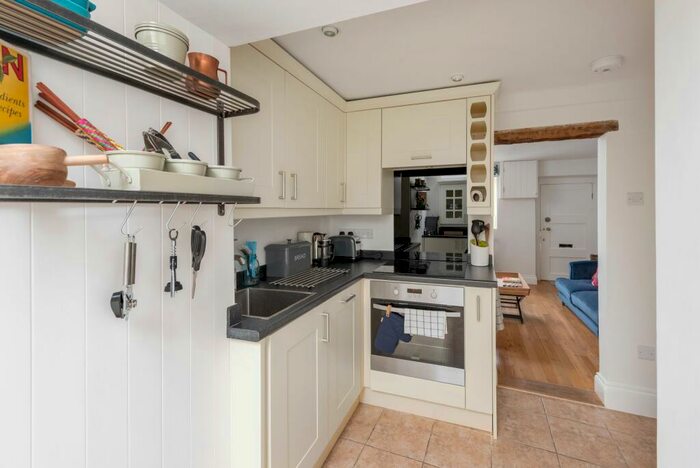 2 Bedroom Cottage To Rent In School Place, Claverton, Bath, BA2