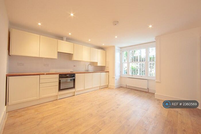 2 Bedroom Flat To Rent In Gordon House Road, London, NW5