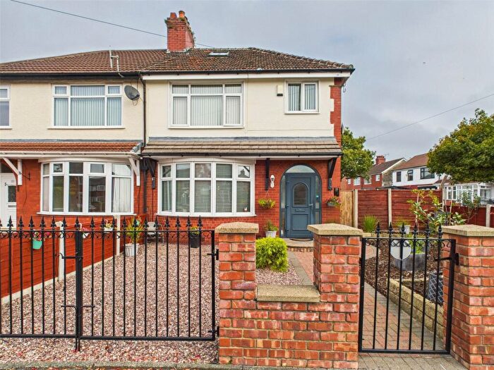 3 Bedroom Semi-Detached House For Sale In Cringle Road, Levenshulme, Manchester, M19