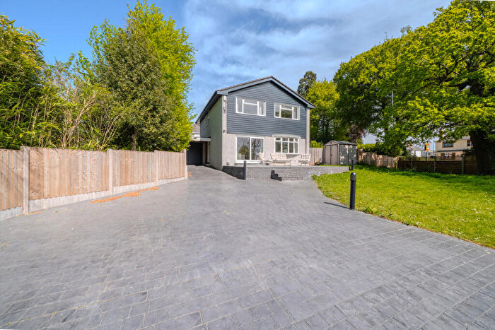 4 Bedroom Detached House For Sale In St. Lawrence Road, Chepstow, NP16