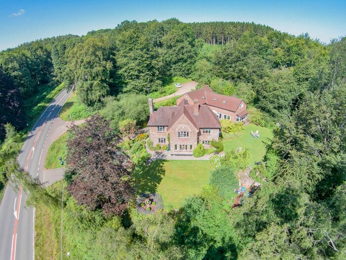 5 Bedroom Detached House For Sale In Forest Of Dean, House + Annexe, GL17