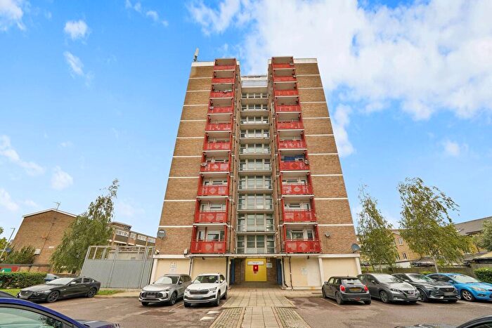 1 Bedroom Flat For Sale In Leyton Grange, Leyton, E10