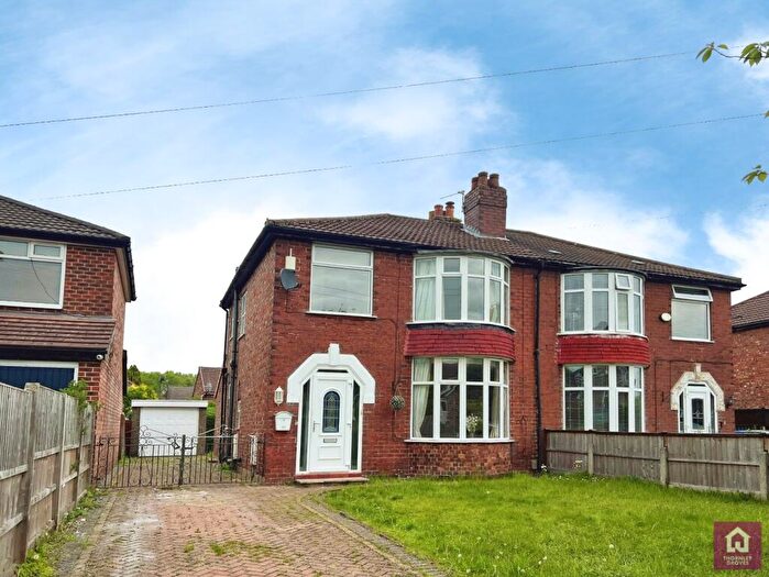 3 Bedroom Semi-Detached House To Rent In Carrington Lane, Sale, Greater Manchester, M33