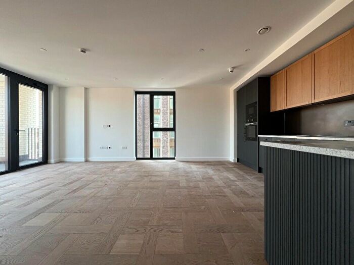 2 Bedroom Apartment To Rent In (March) Merino Gardens, London Dock, London, E1W