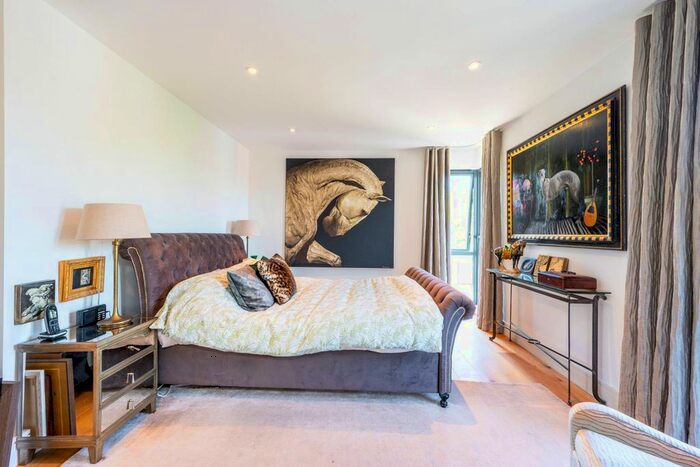 2 Bedroom Flat To Rent In Alton Road, Roehampton, London, SW15