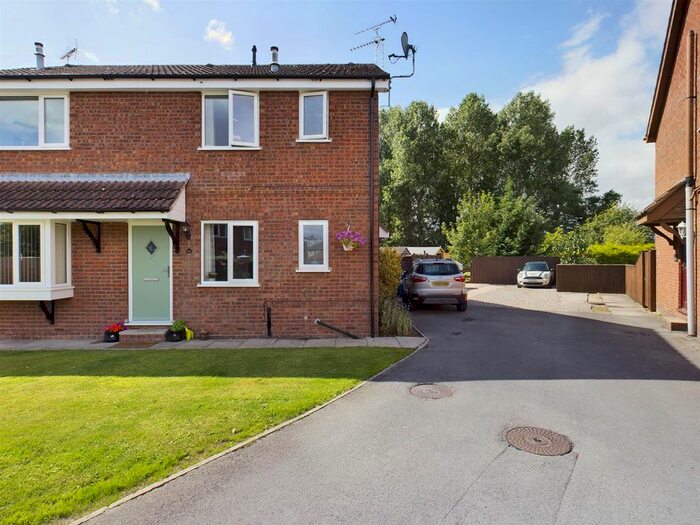 Houses for sale & to rent in YO25 1BB, Driffield And Rural Driffield
