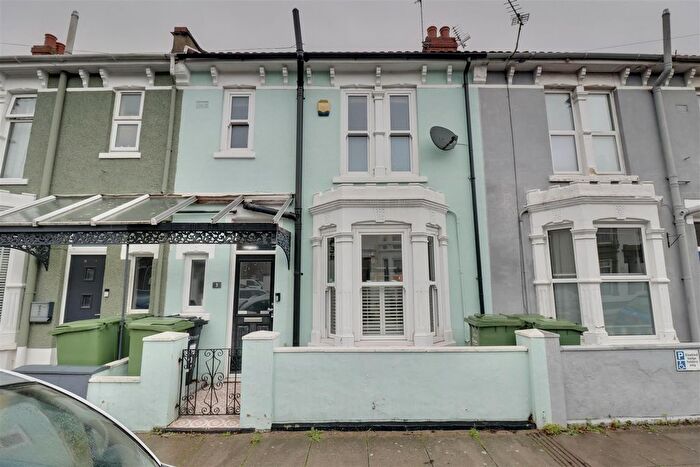 3 Bedroom Terraced House For Sale In Posbrooke Road, Southsea, PO4