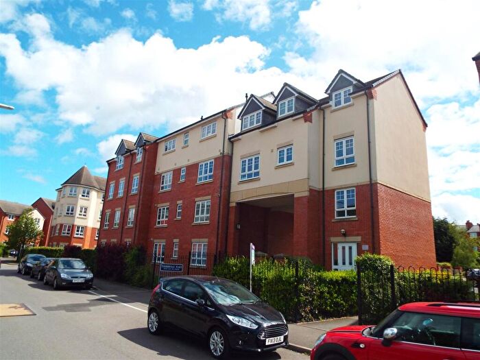 2 Bedroom Apartment To Rent In Turberville Place, Warwick, CV34