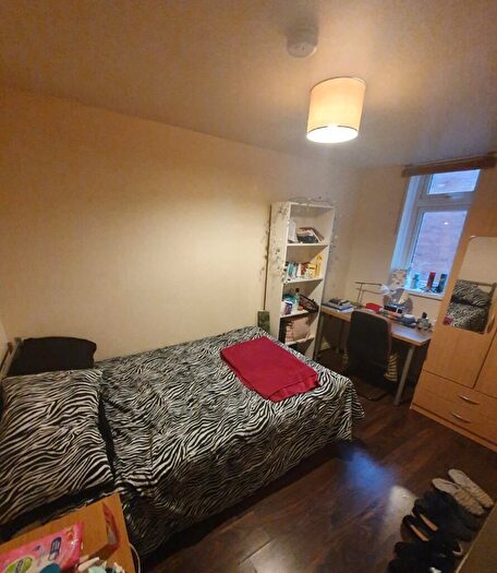 2 Bedroom Flat To Rent In Bristol Road, Birmingham, B29