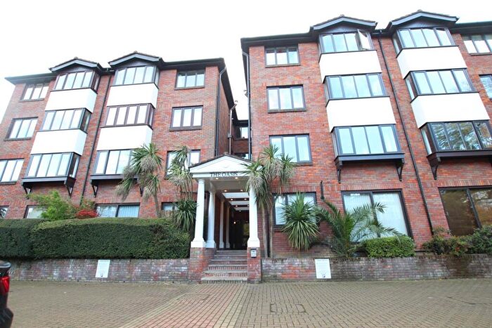 2 Bedroom Apartment To Rent In Widmore Road, Bromley, BR1