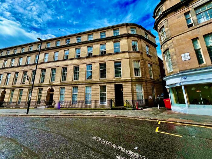 2 Bedroom House To Rent In Clayton Street West, Newcastle Upon Tyne, NE1