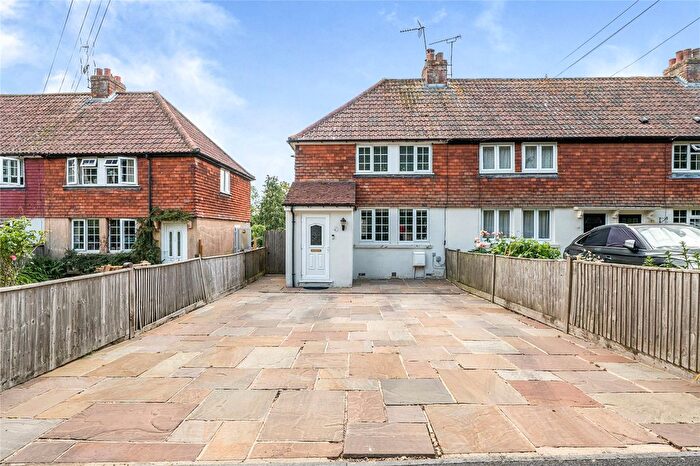 3 Bedroom End Terrace House For Sale In Rye Lane, Dunton Green, Sevenoaks, Kent, TN14