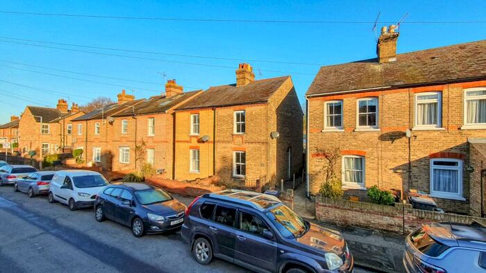 2 Bedroom Semi-Detached House To Rent In Vicarage Road, Ware, SG12