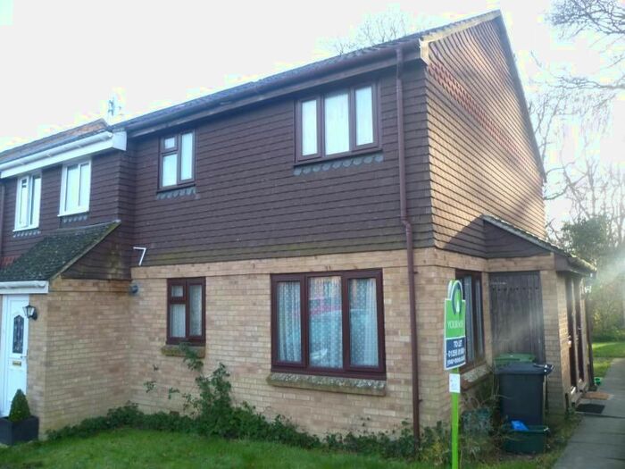 1 Bedroom Semi-Detached House To Rent In Long Copse Chase, Chineham, Basingstoke, Hampshire, RG24